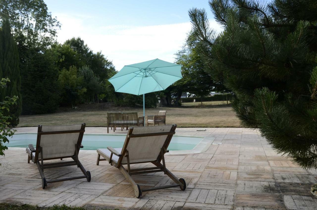 Gite De La Pature Le Thuit-Simer Exterior photo